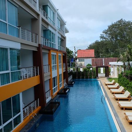 Phuket Seaview Resotel Rawai Exterior photo