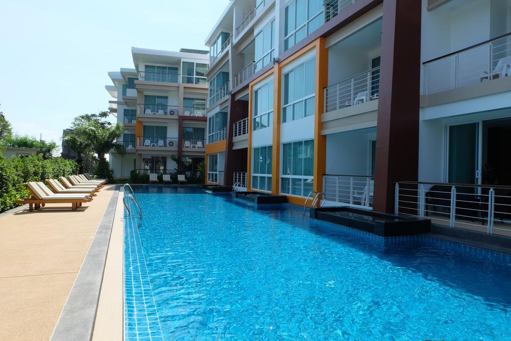 Phuket Seaview Resotel Rawai Exterior photo