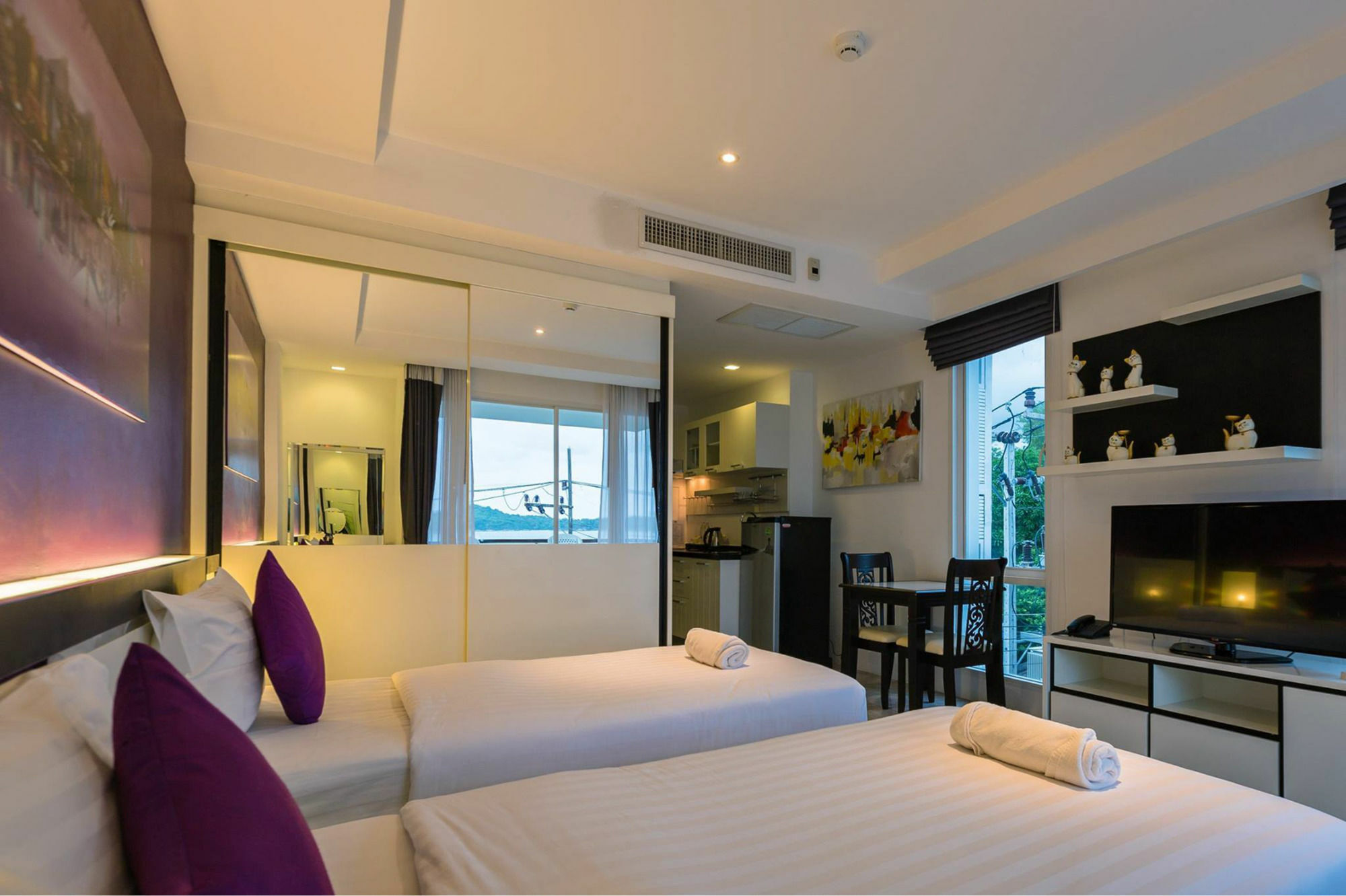 Phuket Seaview Resotel Rawai Exterior photo