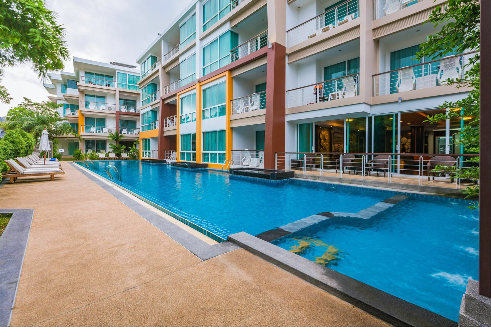 Phuket Seaview Resotel Rawai Exterior photo